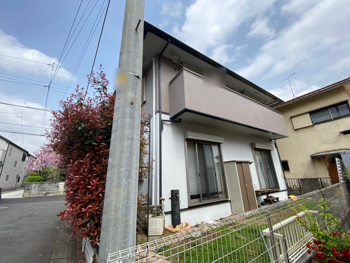 施工後の外観（庭の側）