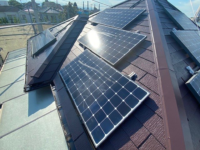 太陽光パネルの付け直し / 付け直したあと