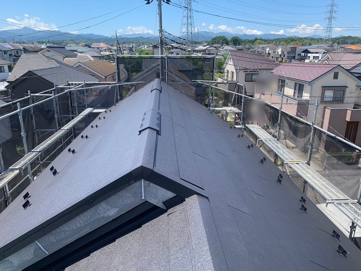 屋根 / 棟板金の取り付け後