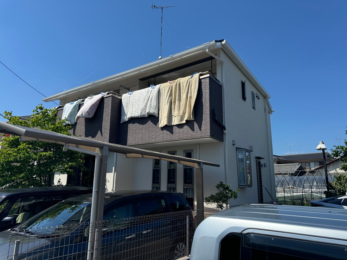 施工後の外観(カーポート側)