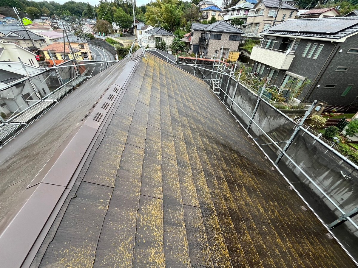 高圧洗浄 / 屋根 / 洗浄前