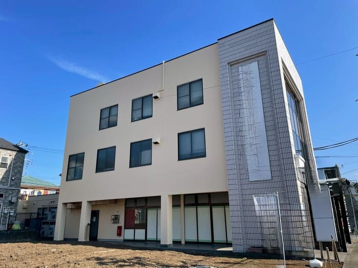 あきる野市・多摩地域で30坪の外壁塗装はいくら？現役塗装会社が見積もり内訳で解説